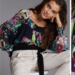 ANTHROPOLOGIE • Women’s Lil Sire Puff Sleeved Blouse Colorful Size XS